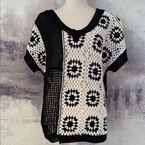 POL crochet black/cream top NWT SIZE small
